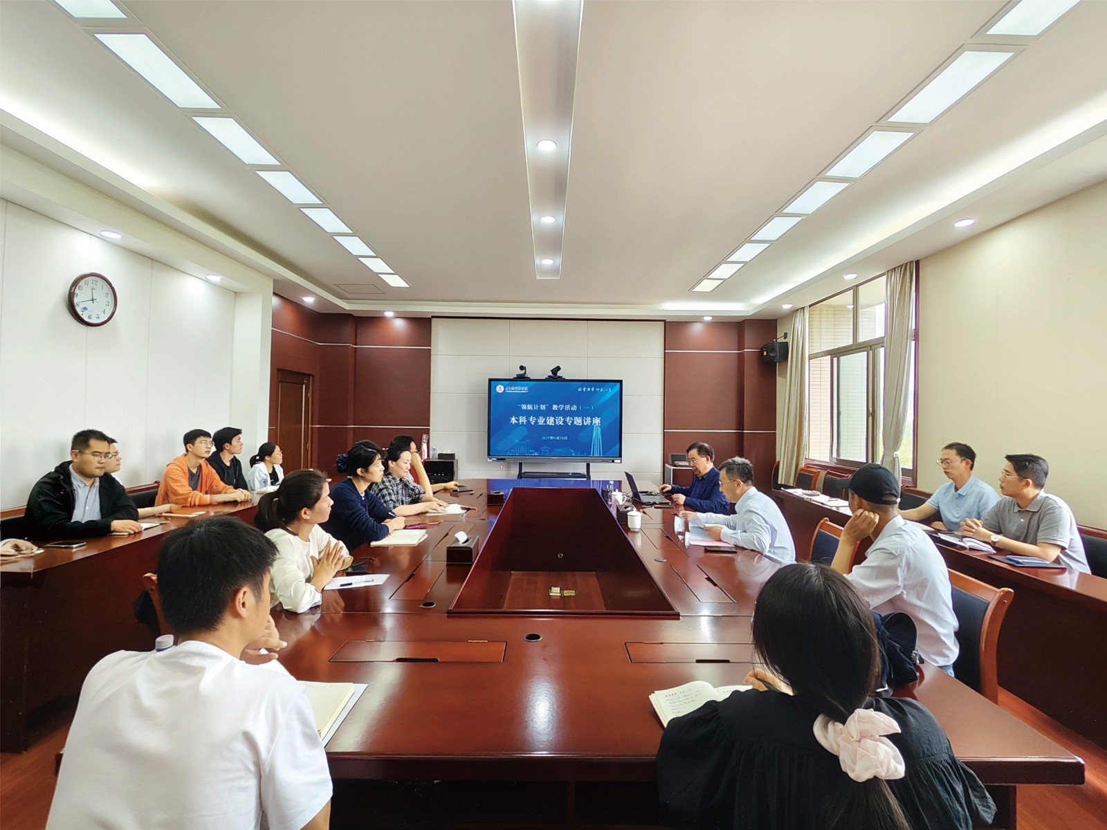 1759191809358968.jpg 1759191809358968.jpg