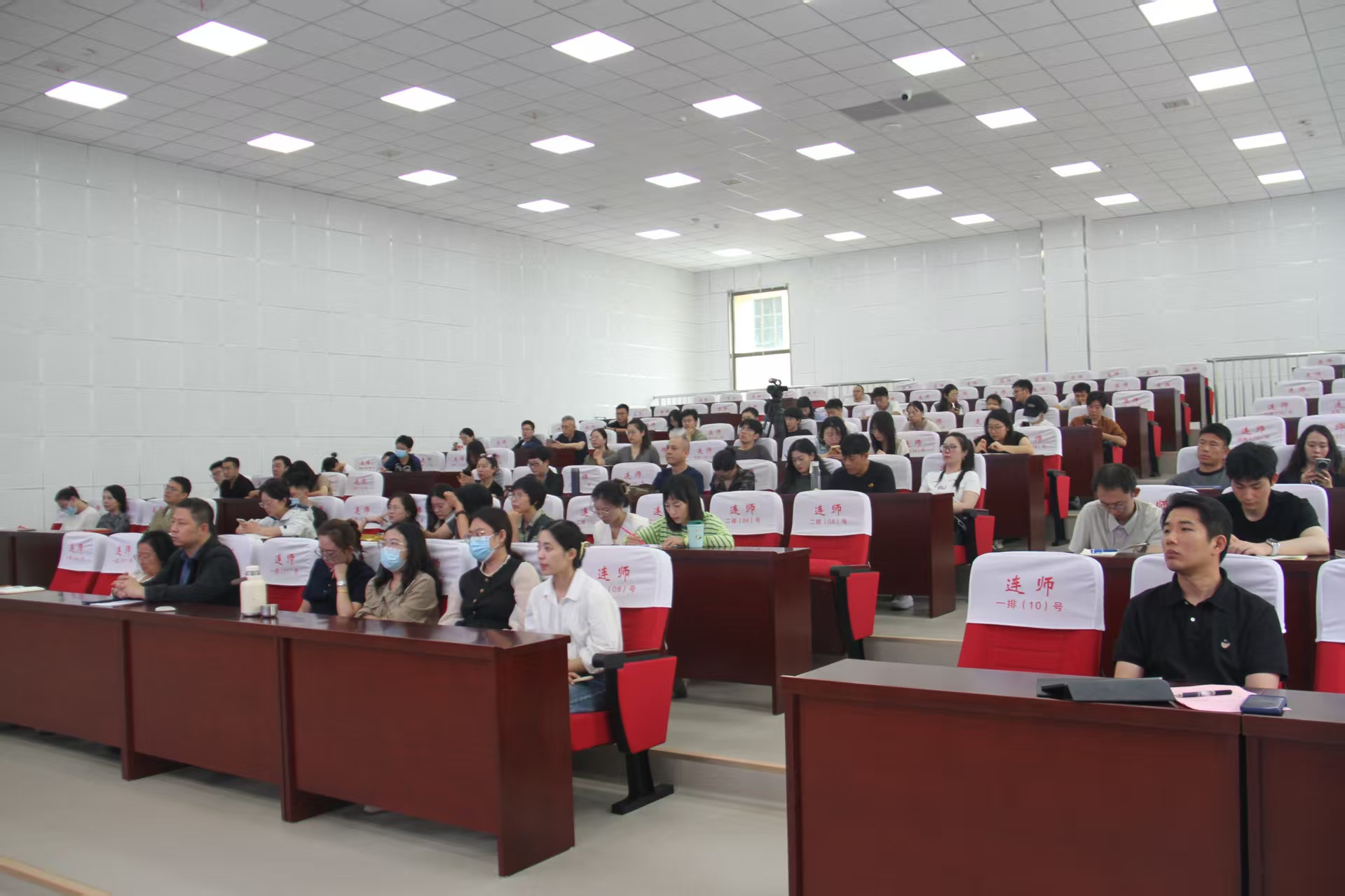 1760314493984124.jpg 1760314493984124.jpg